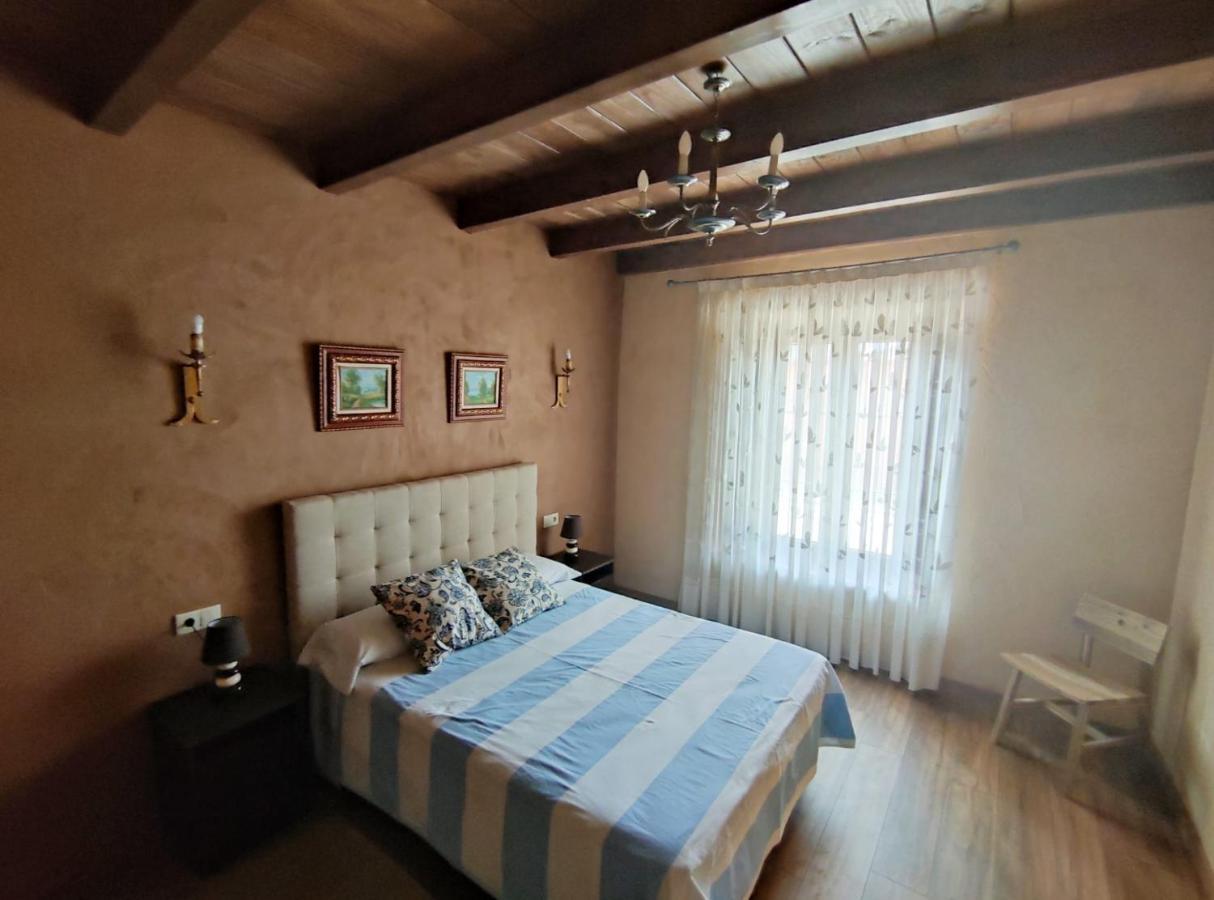 Casa Rural Oliver Y Nadia Rodilana Exterior photo